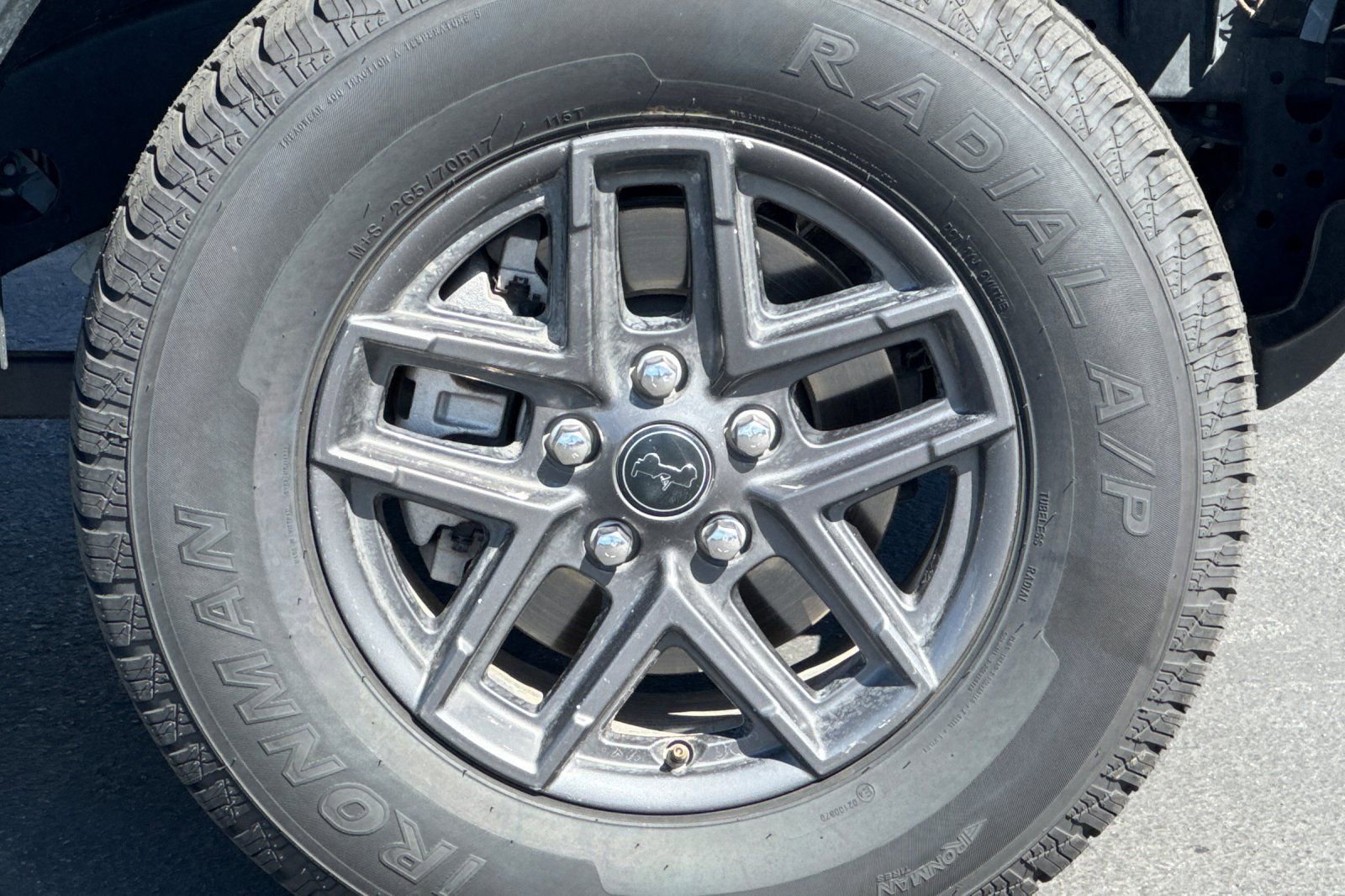 Used 2025 Jeep Gladiator Sport image 42