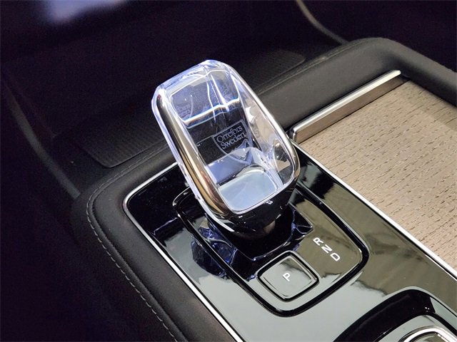 New 2025 Volvo XC90 T8 Plus w/ Protection Package Premier image 20