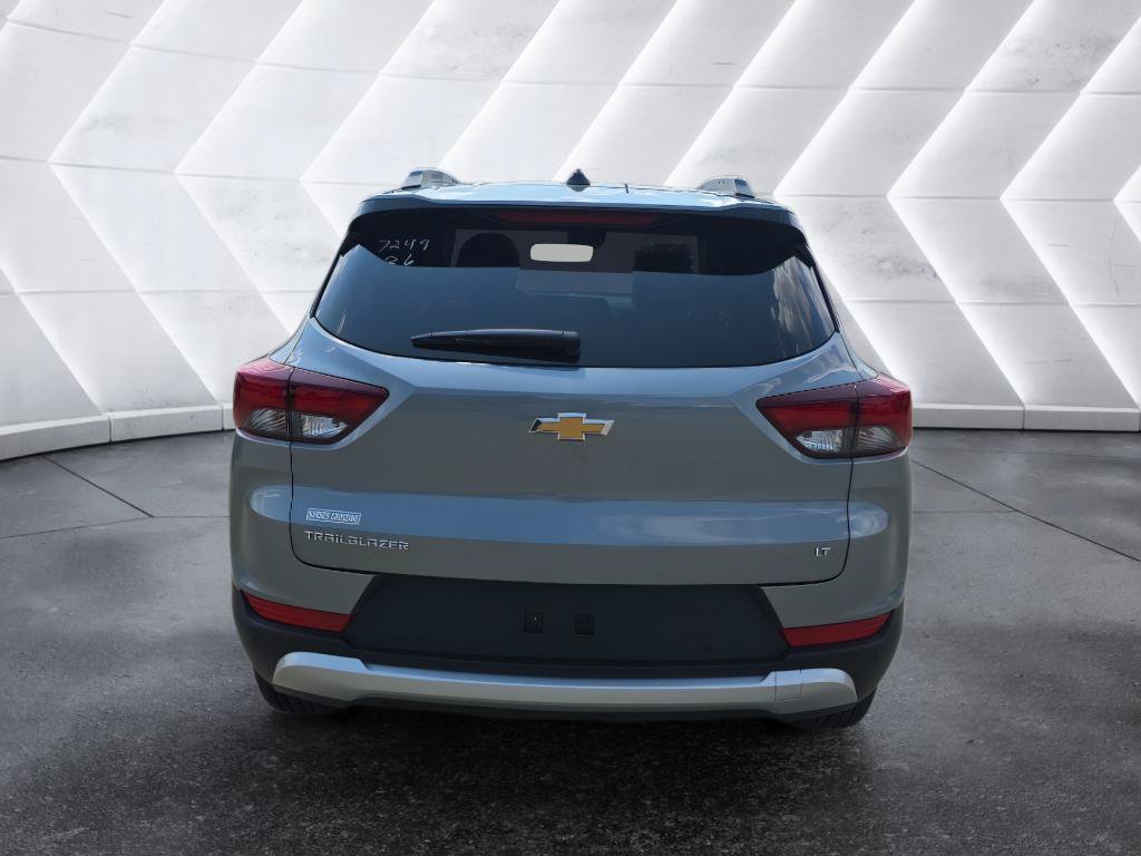 New 2026 Chevrolet TrailBlazer LT w/ Driver Confidence Package FWD image 6