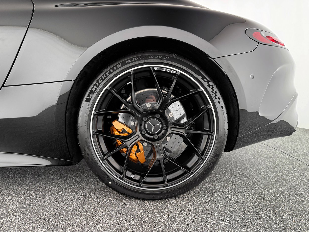 Used 2026 Mercedes-Benz AMG GT 63 image 31