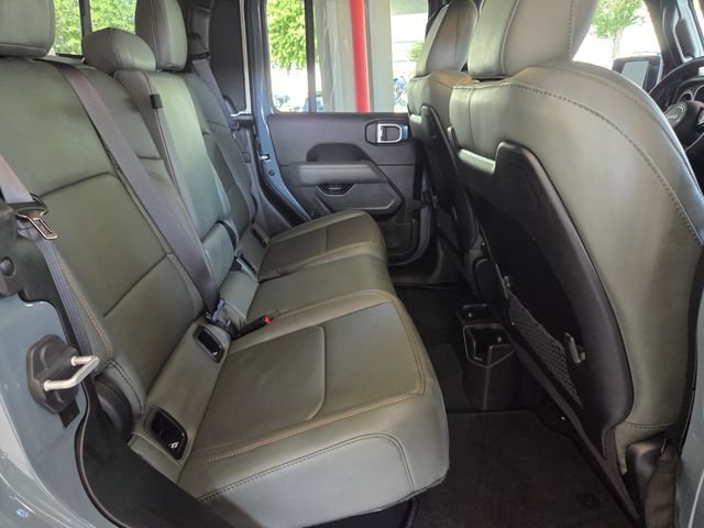 Used 2024 Jeep Gladiator Mojave AWD/4WD image 14