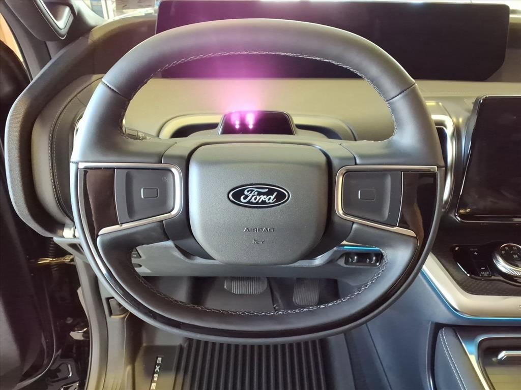 New 2025 Ford Expedition Platinum w/ Stealth Performance Package image 13