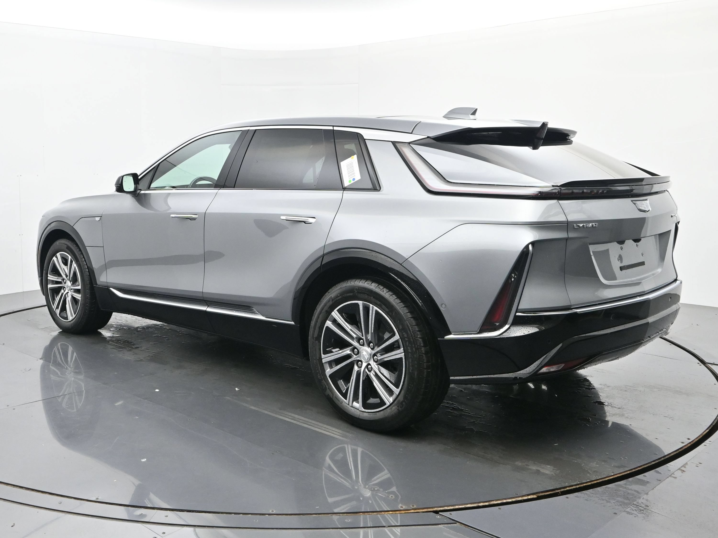 New 2026 Cadillac Lyriq Luxury w/ LPO, Floor Liner Package AWD/4WD image 3