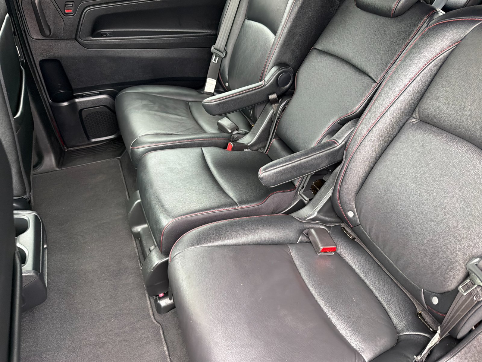 Used 2025 Honda Odyssey Sport-L image 13