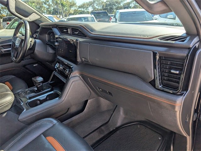 Used 2023 GMC Sierra 1500 AT4 w/ Technology Package image 18