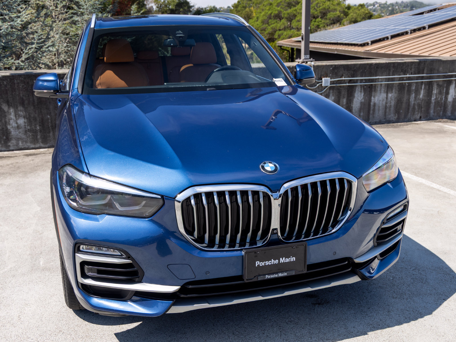 Used 2021 BMW X5 xDrive45e w/ Parking Assistance Package AWD/4WD image 16