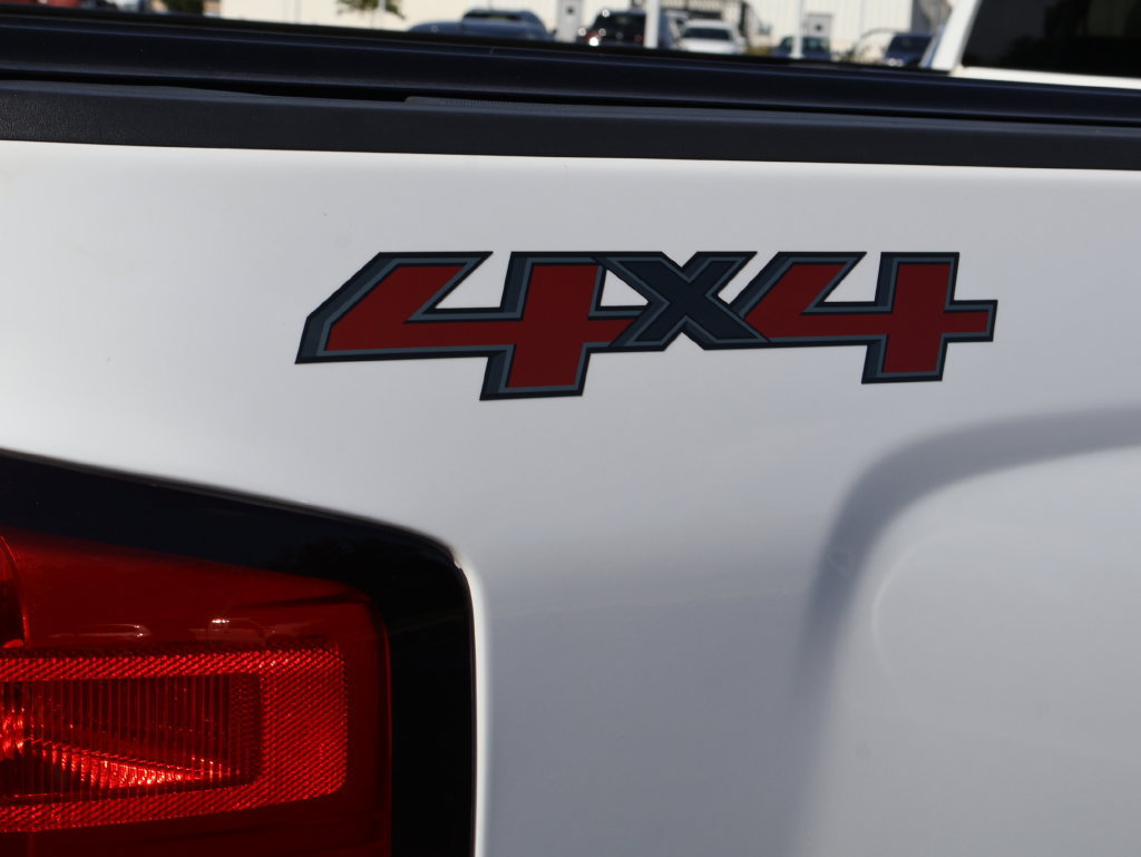 Used 2015 Chevrolet Silverado 2500 W/T w/ WT Convenience Package AWD/4WD image 31