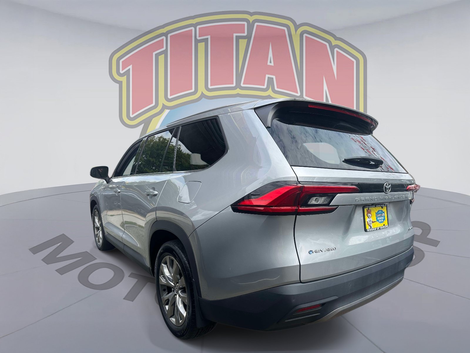 Used 2024 Toyota Grand Highlander AWD Hybrid image 4