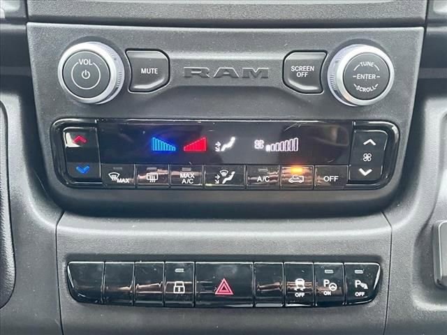 New 2025 RAM ProMaster 3500 w/ Quick Order Package 22G SLT image 16