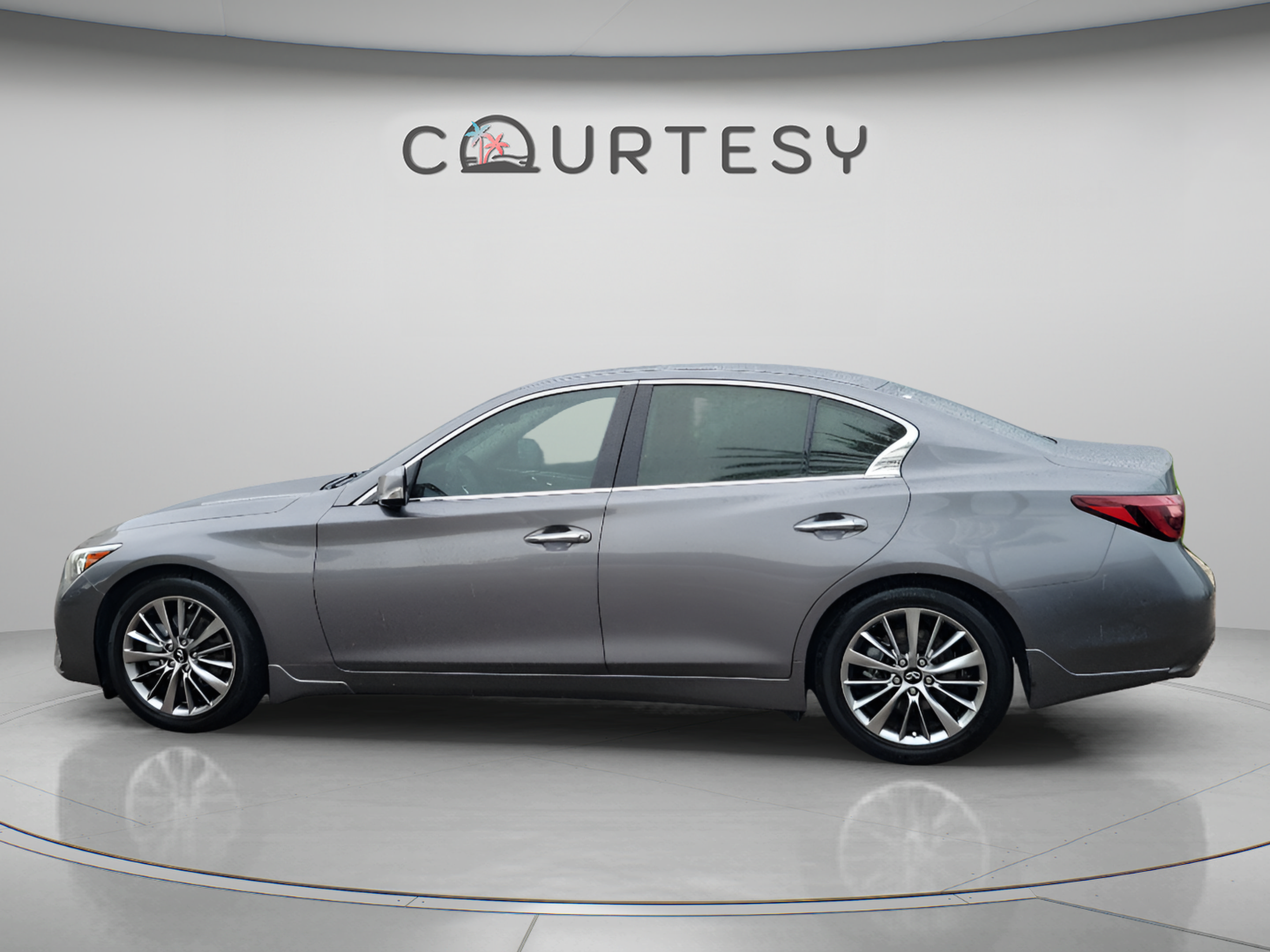 Certified 2023 INFINITI Q50 Luxe w/ Cargo Package RWD image 2