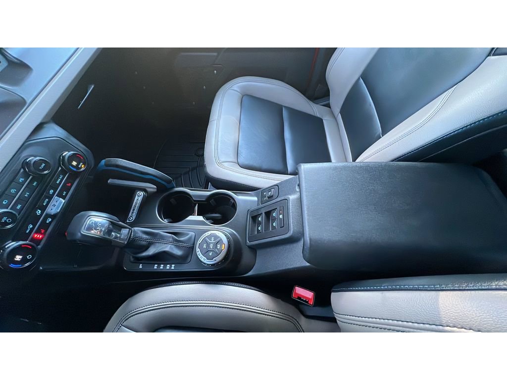 Used 2023 Ford Bronco Wildtrak image 20