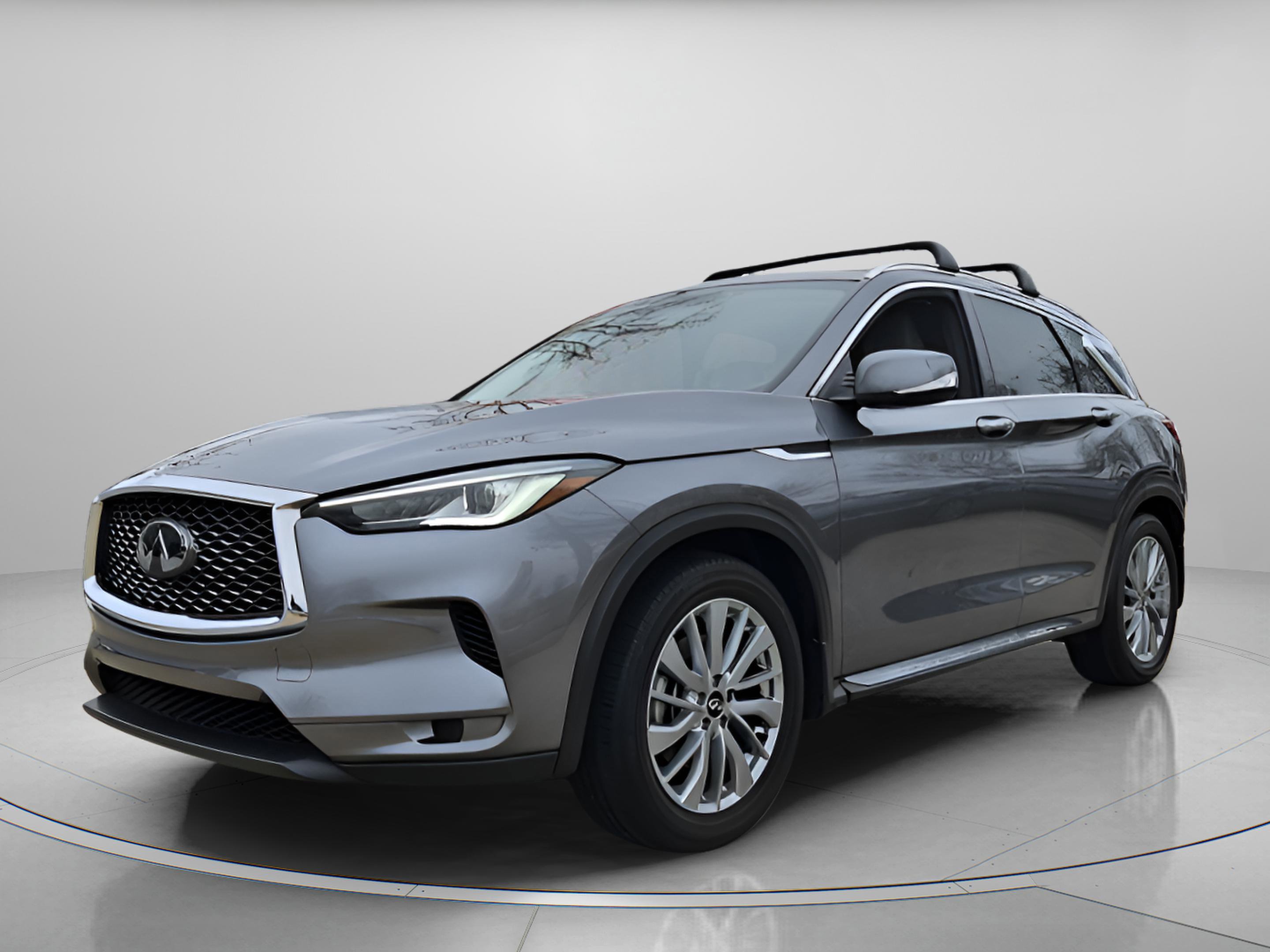 Certified 2025 INFINITI QX50 Luxe image 2