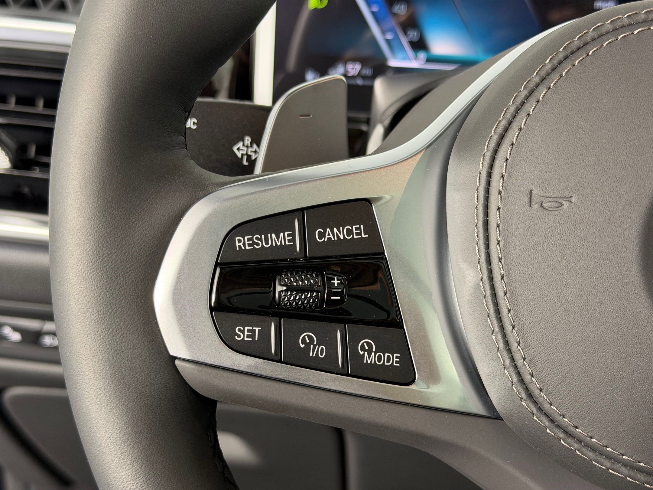 New 2026 BMW X5 xDrive50e image 17