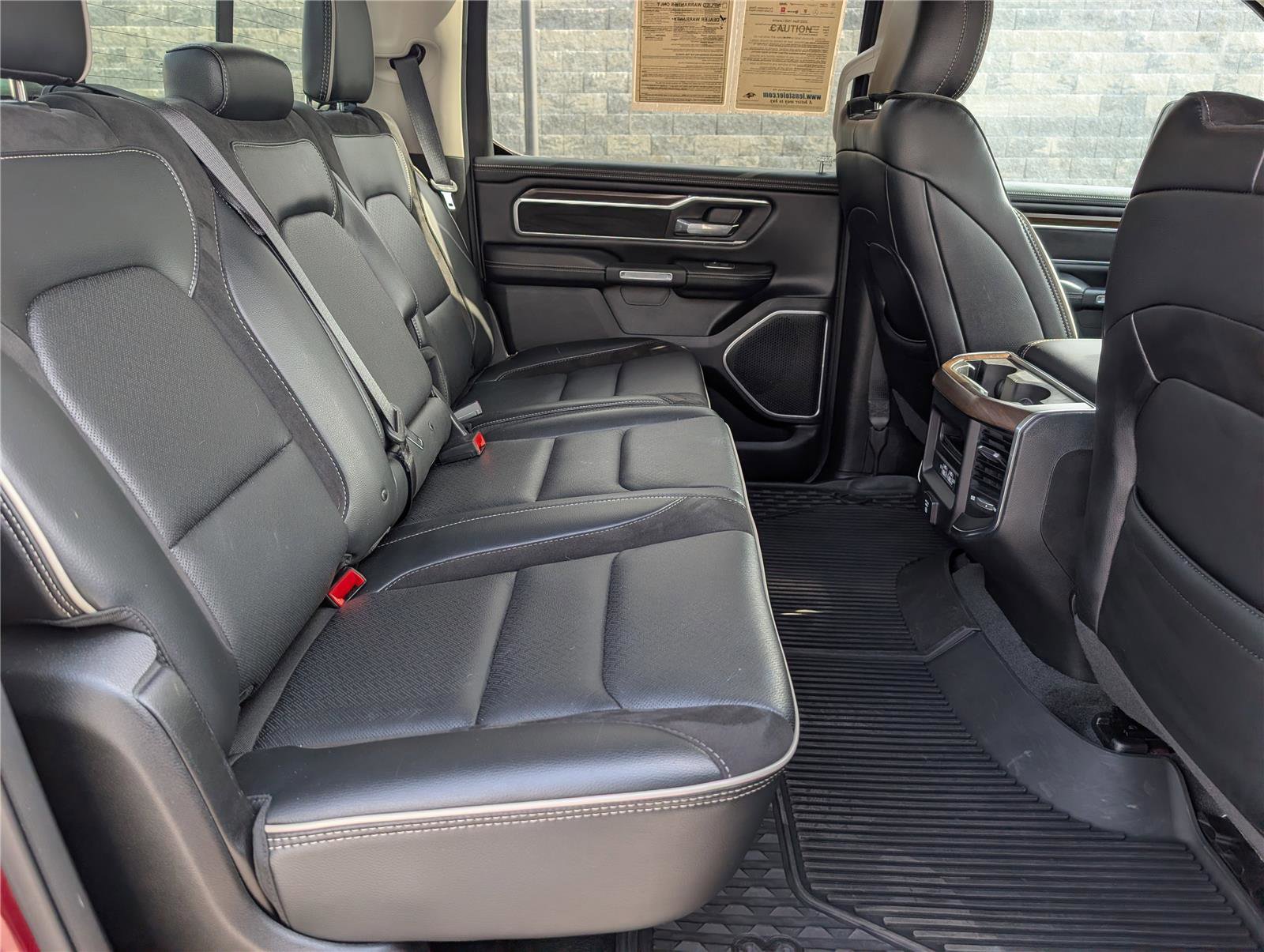 Used 2022 RAM 1500 Laramie image 12