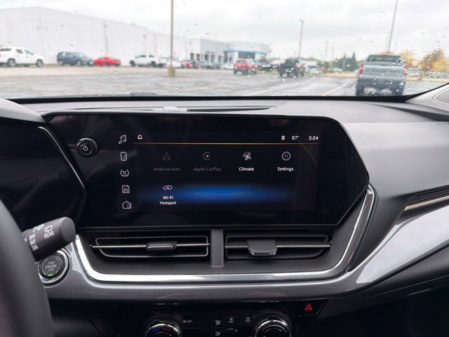 New 2026 Chevrolet Trax ACTIV w/ Driver Confidence Package FWD image 16