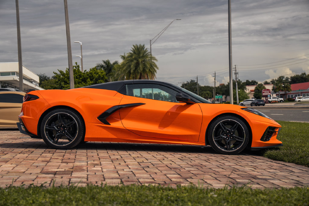 Used 2024 Chevrolet Corvette Stingray Preferred Conv w/ Battery Protection Package RWD image 6