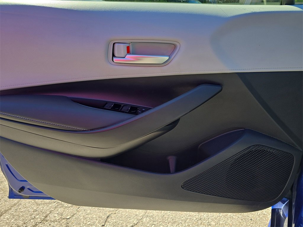 Used 2024 Toyota Corolla SE image 12