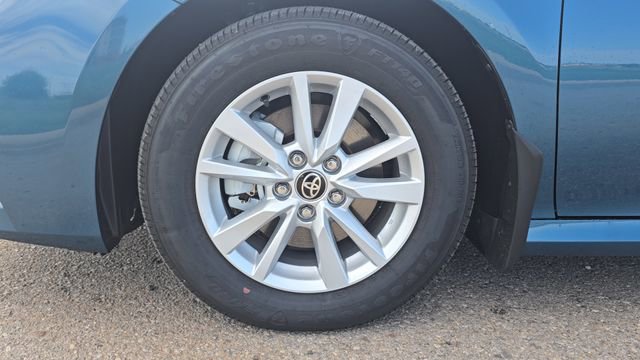 New 2026 Toyota Camry LE FWD image 22
