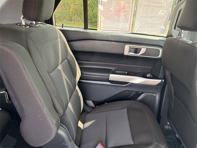 Used 2023 Ford Explorer XLT image 41