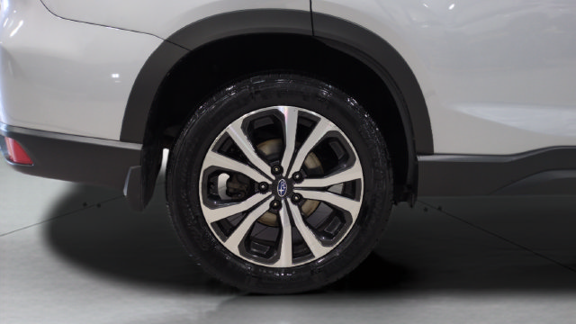 Certified 2023 Subaru Forester Limited AWD/4WD image 25