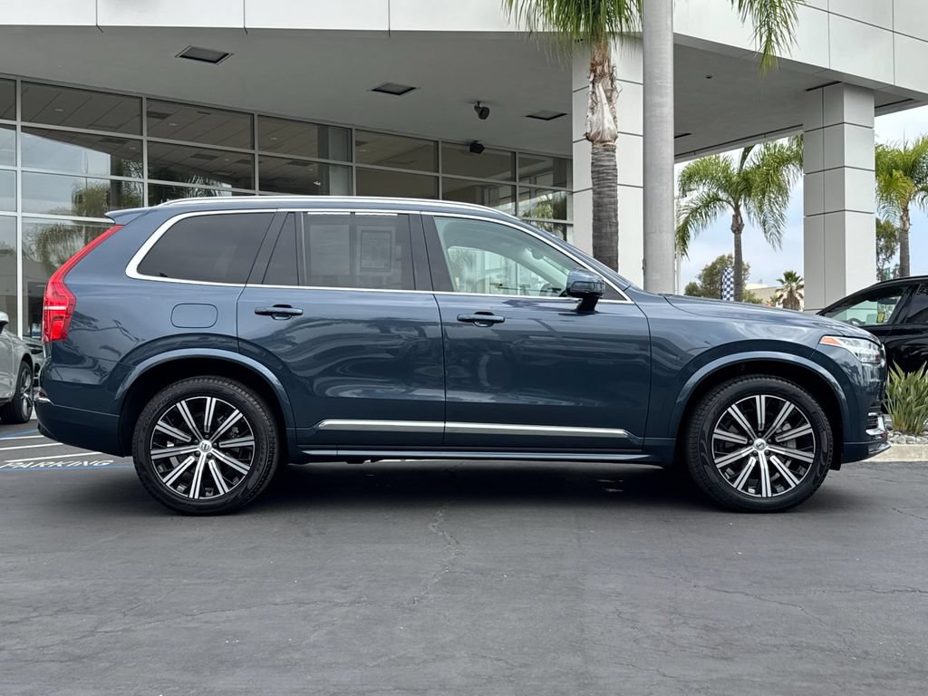 Certified 2025 Volvo XC90 B5 Core w/ Protection Package Premier AWD/4WD image 6