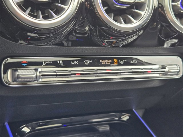 Certified 2025 Mercedes-Benz GLA 250 4MATIC image 28