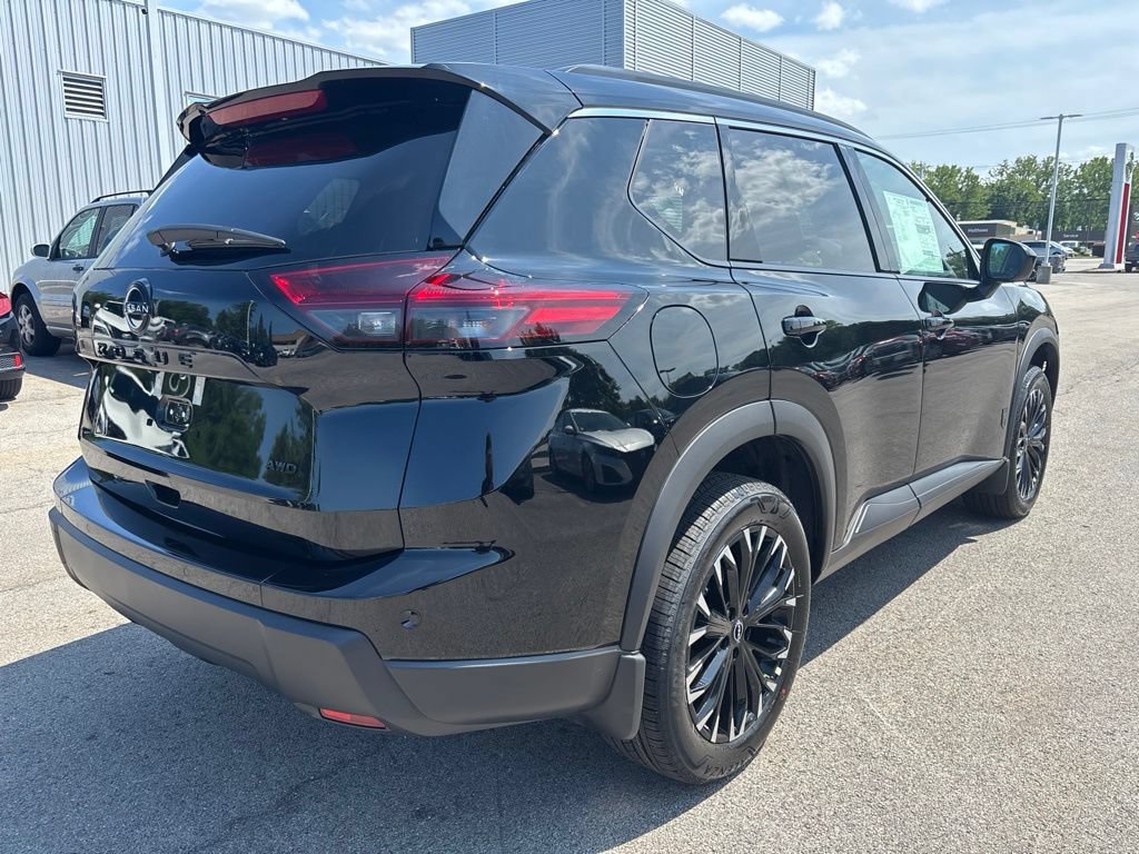 New 2026 Nissan Rogue Dark Armor AWD/4WD image 5