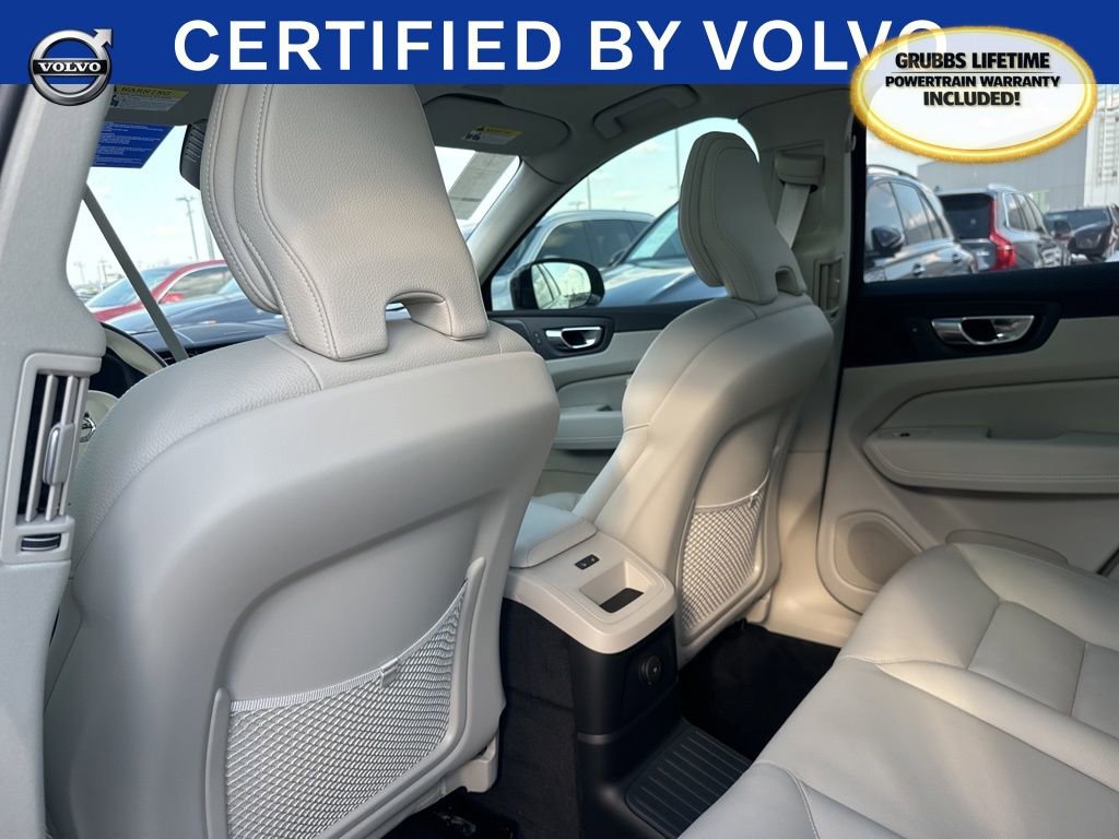 Used 2025 Volvo XC60 T8 Plus w/ Protection Package Premier image 11
