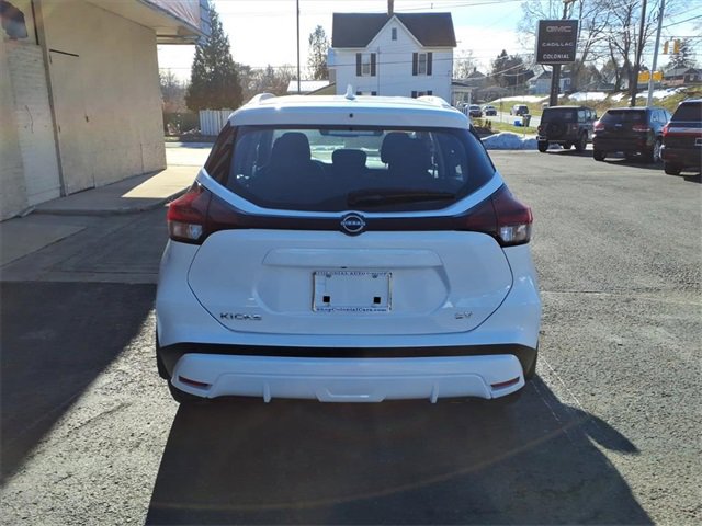 Used 2024 Nissan Kicks SV image 6