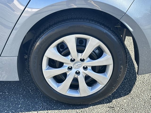 Certified 2025 Toyota Corolla LE w/ Convenience Package image 22
