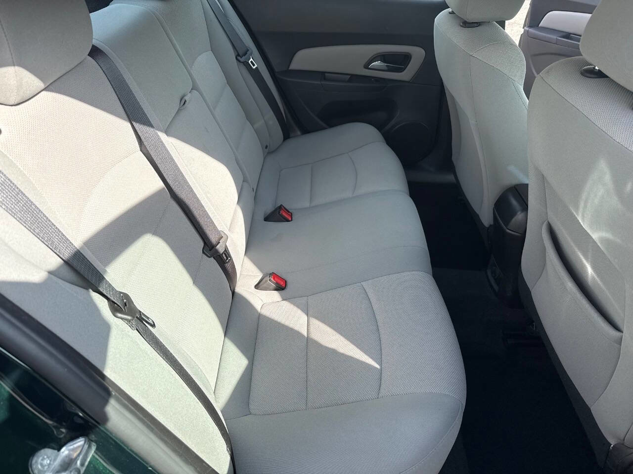 Used 2014 Chevrolet Cruze LT w/ Technology Package image 17