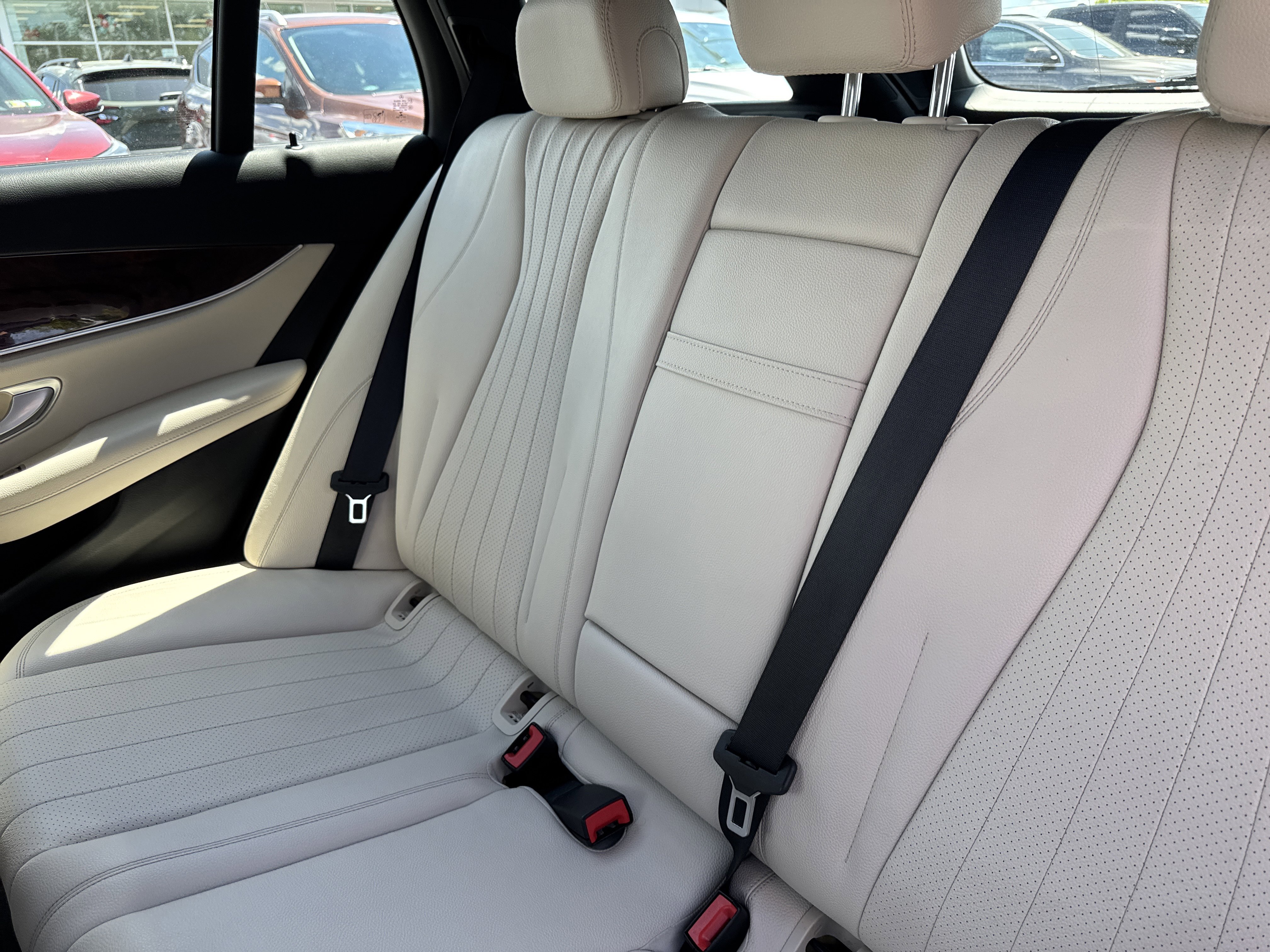 Used 2019 Mercedes-Benz E 450 4MATIC Wagon image 22