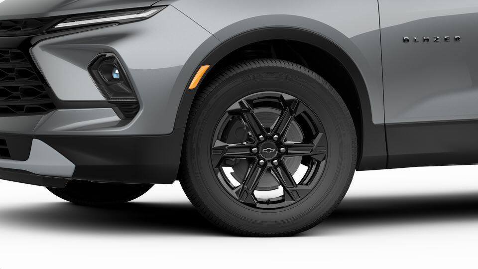 New 2026 Chevrolet Blazer LT w/ Convenience Package FWD image 31