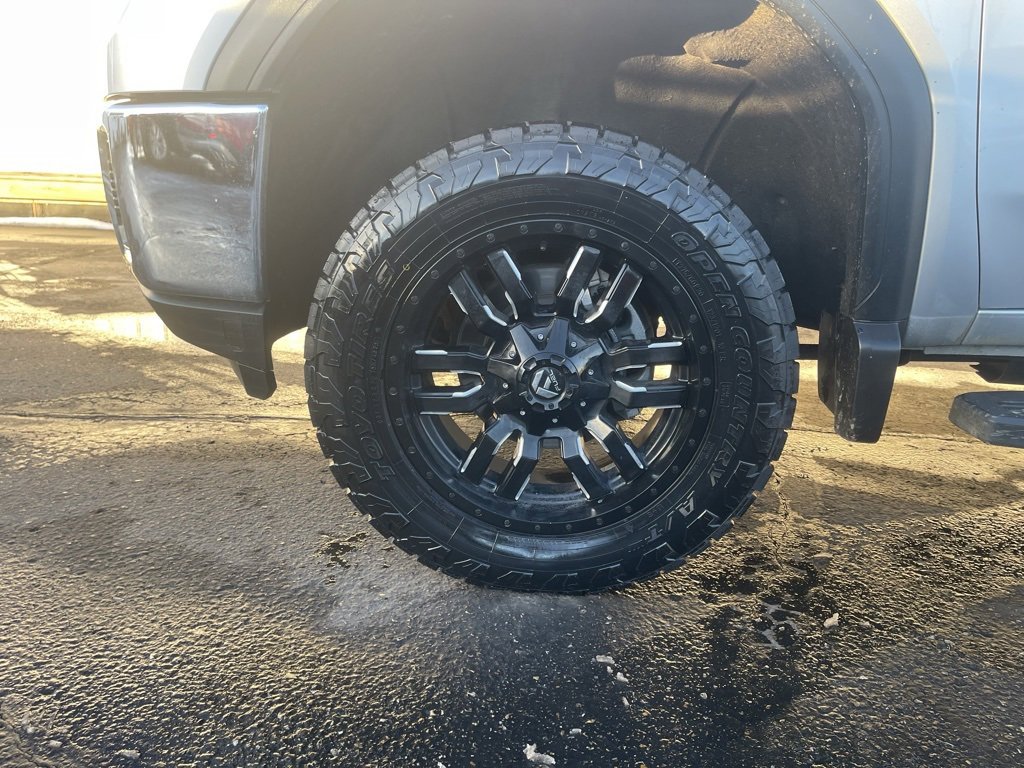 Used 2021 GMC Sierra 2500 SLT w/ SLT Premium Package image 14