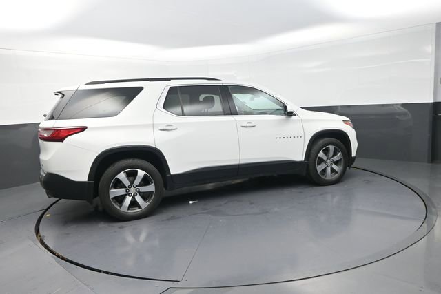 Used 2019 Chevrolet Traverse LT w/ LT Premium Package AWD/4WD image 23