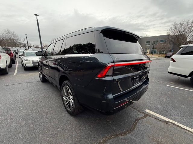 New 2025 Lincoln Navigator Reserve image 5