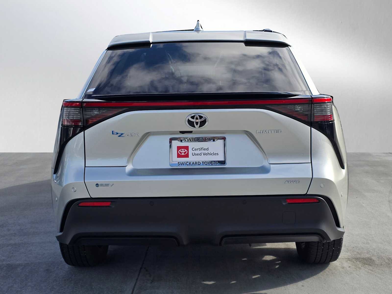Certified 2025 Toyota bZ4X AWD image 6