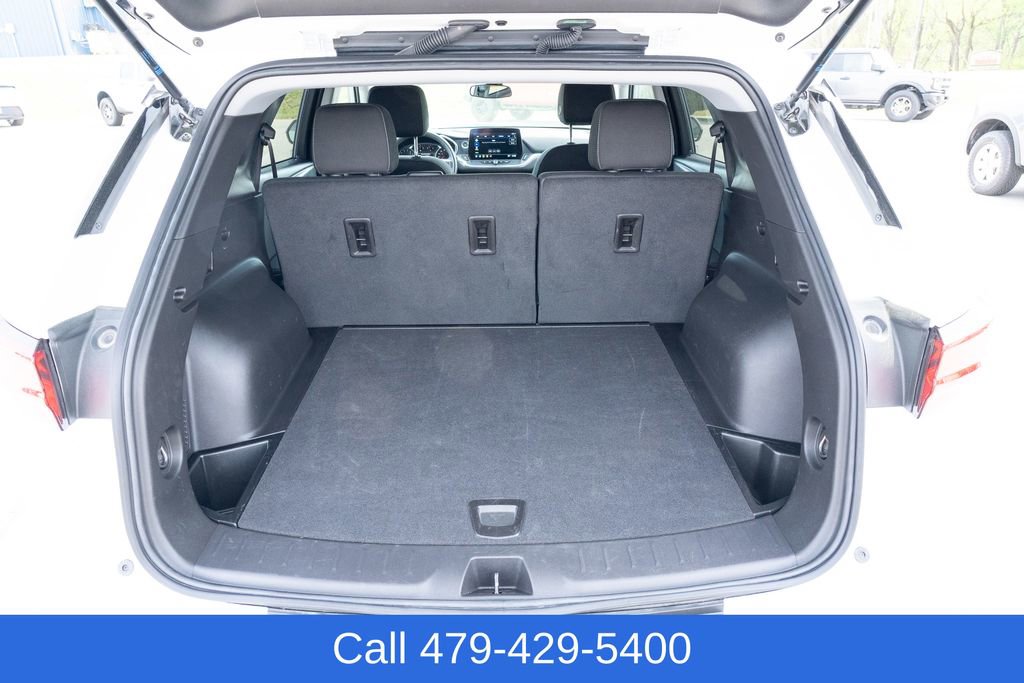 Used 2025 Chevrolet Blazer LT image 36