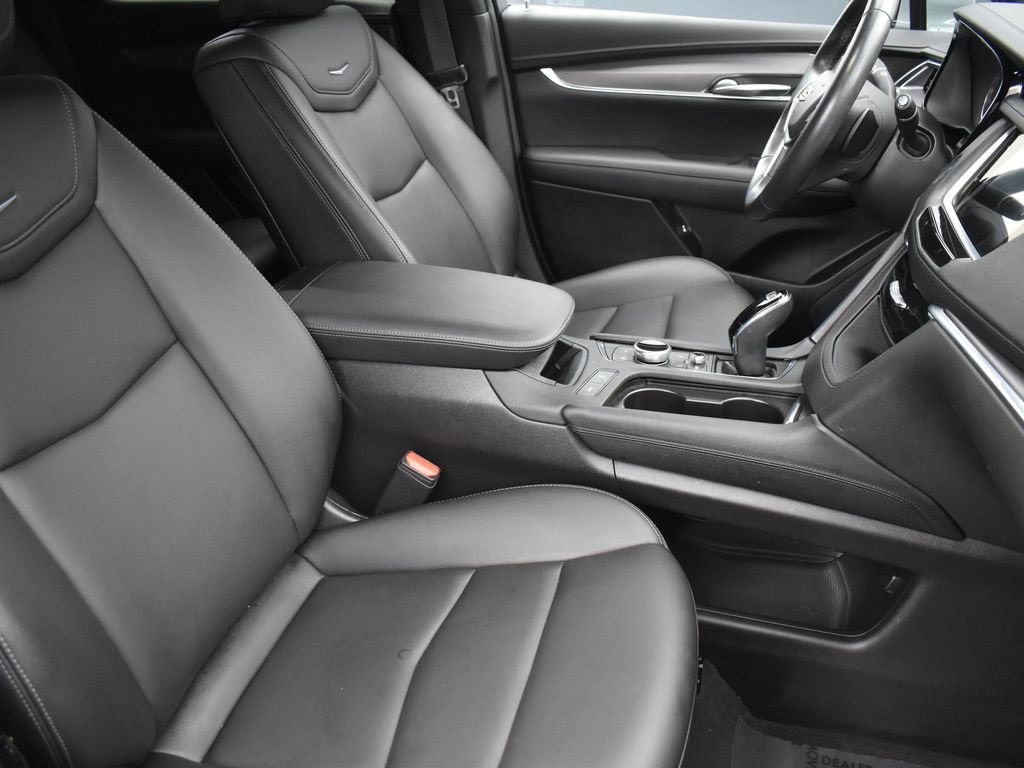 Certified 2023 Cadillac XT5 Luxury image 31