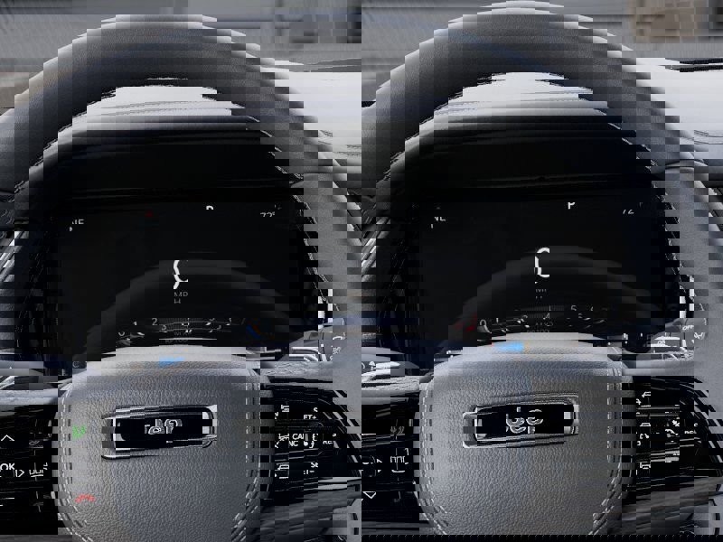 New 2025 Jeep Grand Cherokee Overland w/ Adv Protech Group III image 17