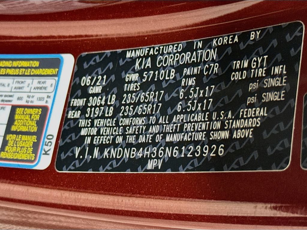 Used 2022 Kia Carnival LX FWD image 34