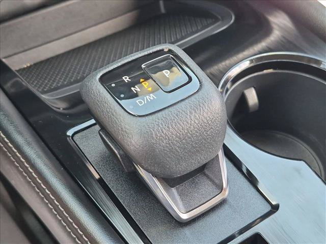 Used 2023 Nissan Rogue SL w/ SL Premium Package FWD image 12