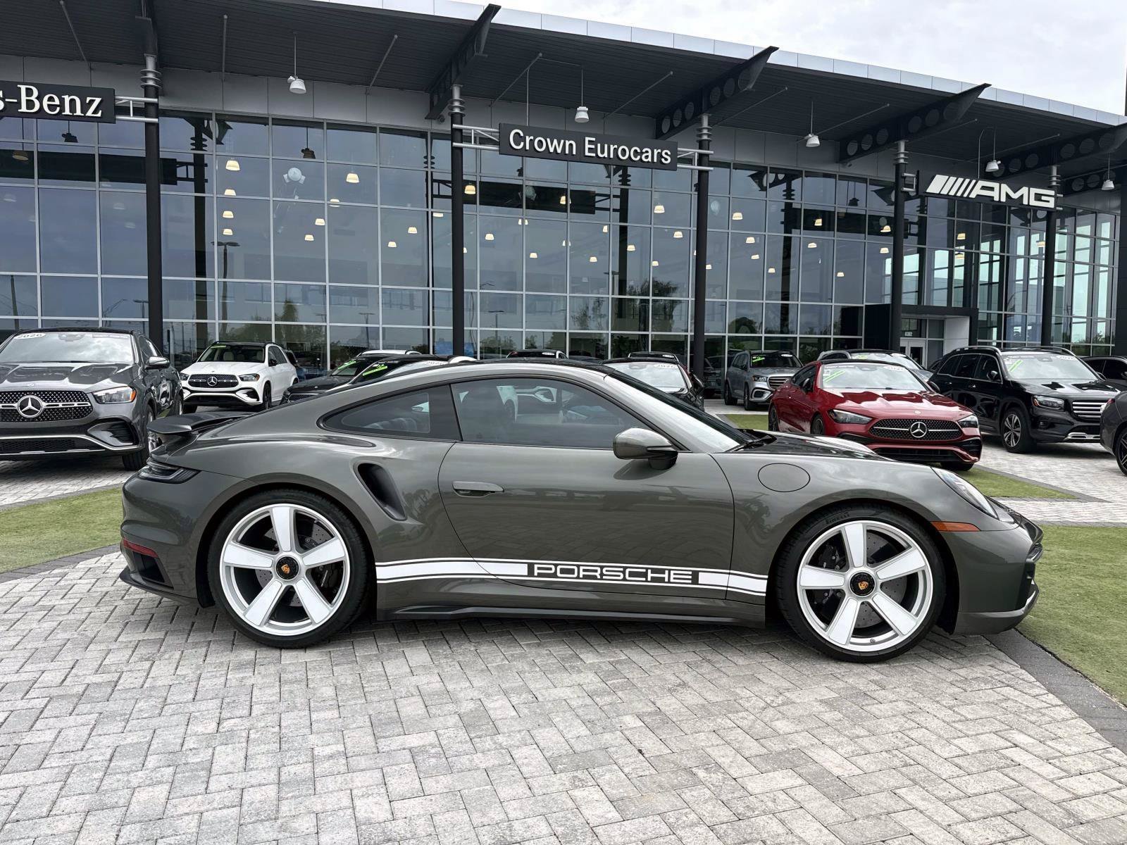 Used 2025 Porsche 911 Turbo AWD/4WD image 6