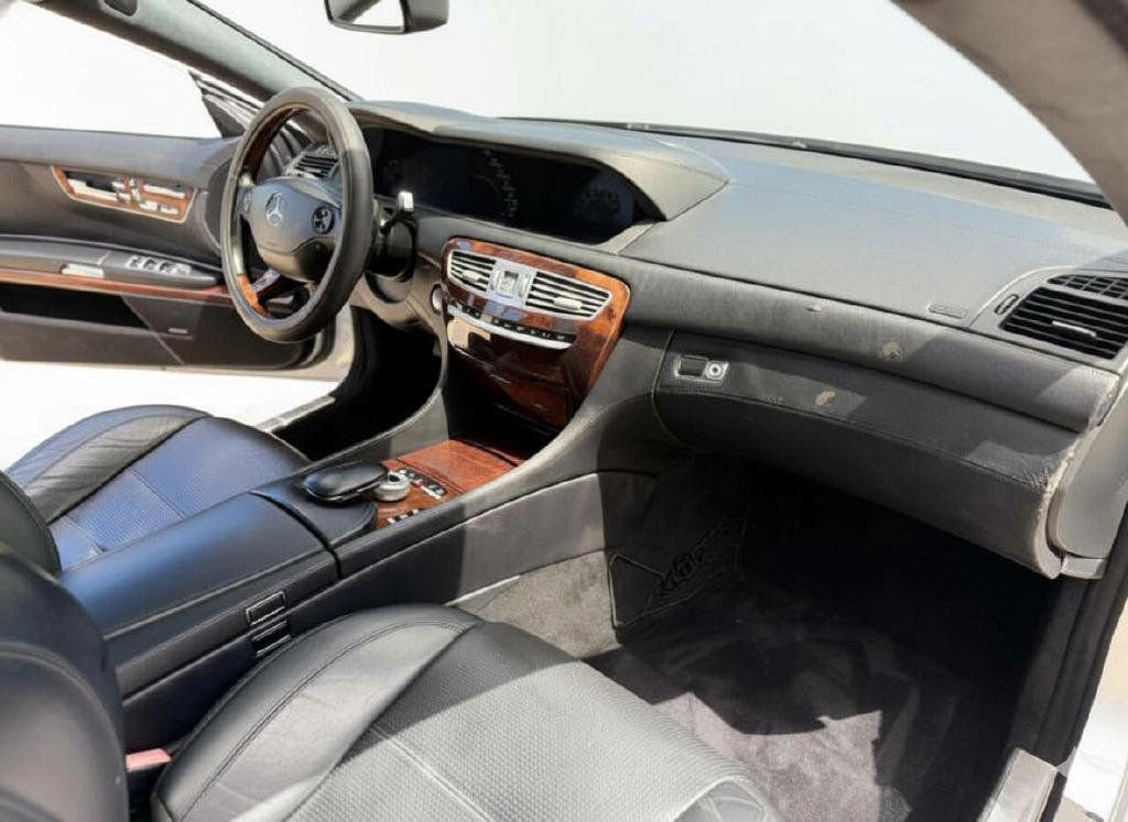 Used 2009 Mercedes-Benz CL 63 AMG image 13
