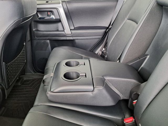 Used 2023 Toyota 4Runner Limited AWD/4WD image 31