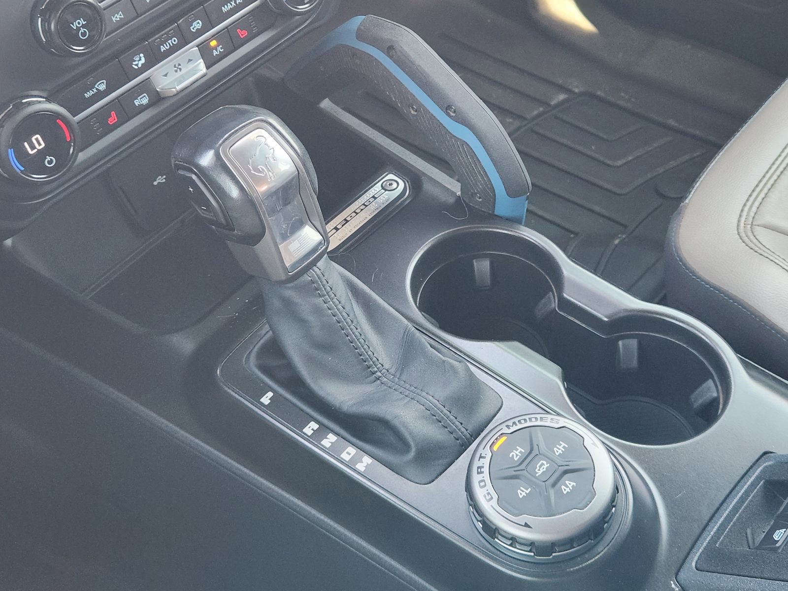 Used 2023 Ford Bronco Wildtrak image 19