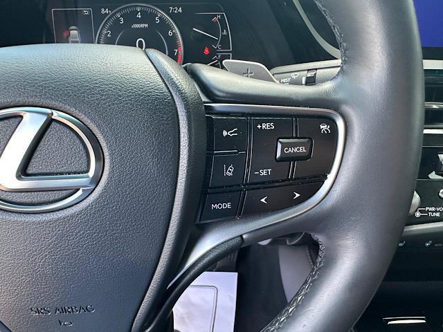 Used 2023 Lexus ES 350 w/ Premium Package FWD image 24