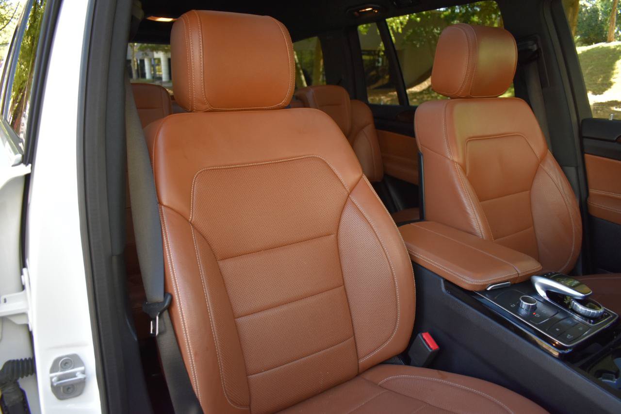 Used 2018 Mercedes-Benz GLS 450 4MATIC image 34