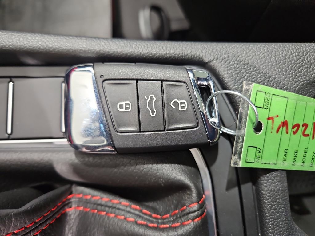 New 2026 Volkswagen Jetta GLI Autobahn FWD image 28