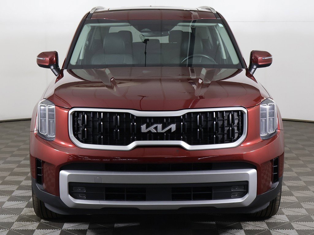 Used 2023 Kia Telluride EX X-Line image 14